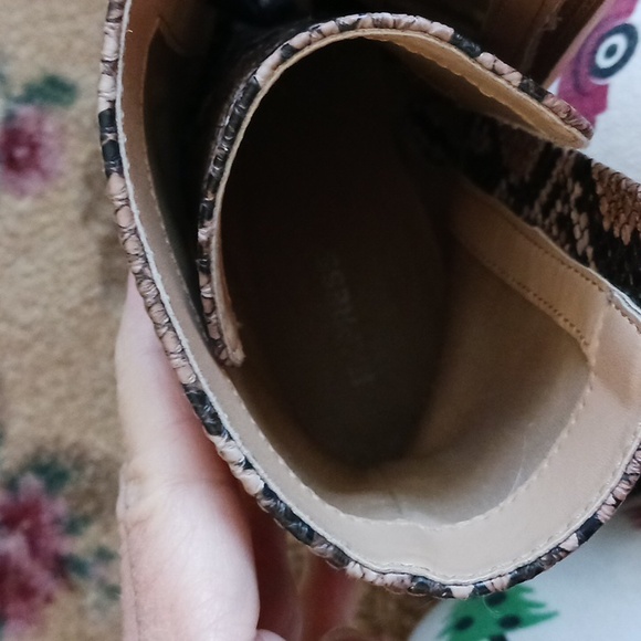 Express ankle boots shoes zipper high heel pointed snake print brown tan 8.5 - Picture 10 of 11